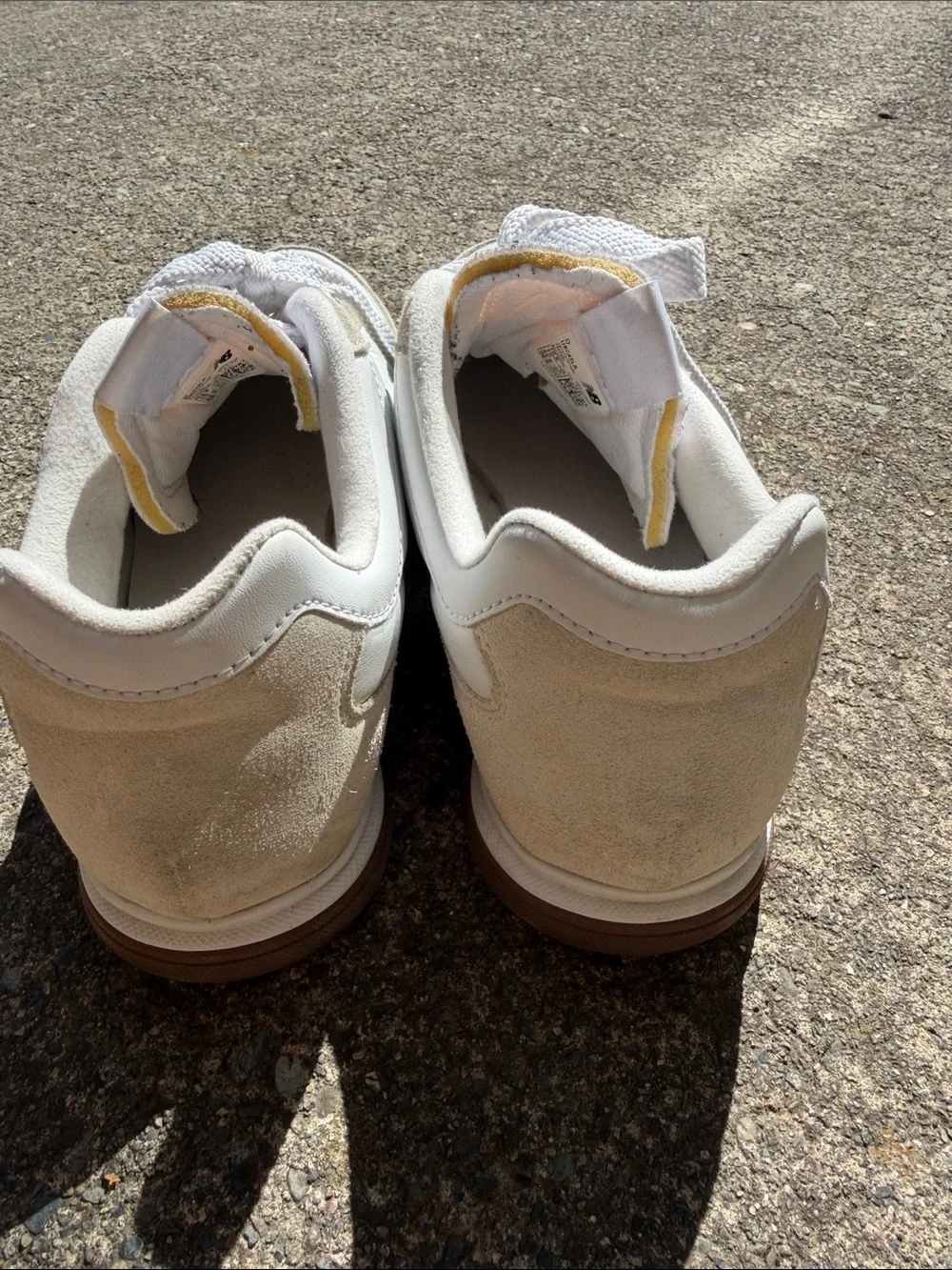 New Balance Men's White and Black Retro-Style Sneakers
